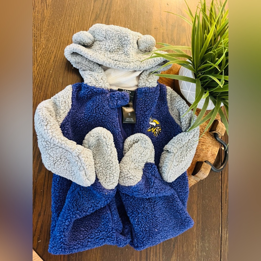 NFL Team Apparel Minnesota Vikings Infant Onesie